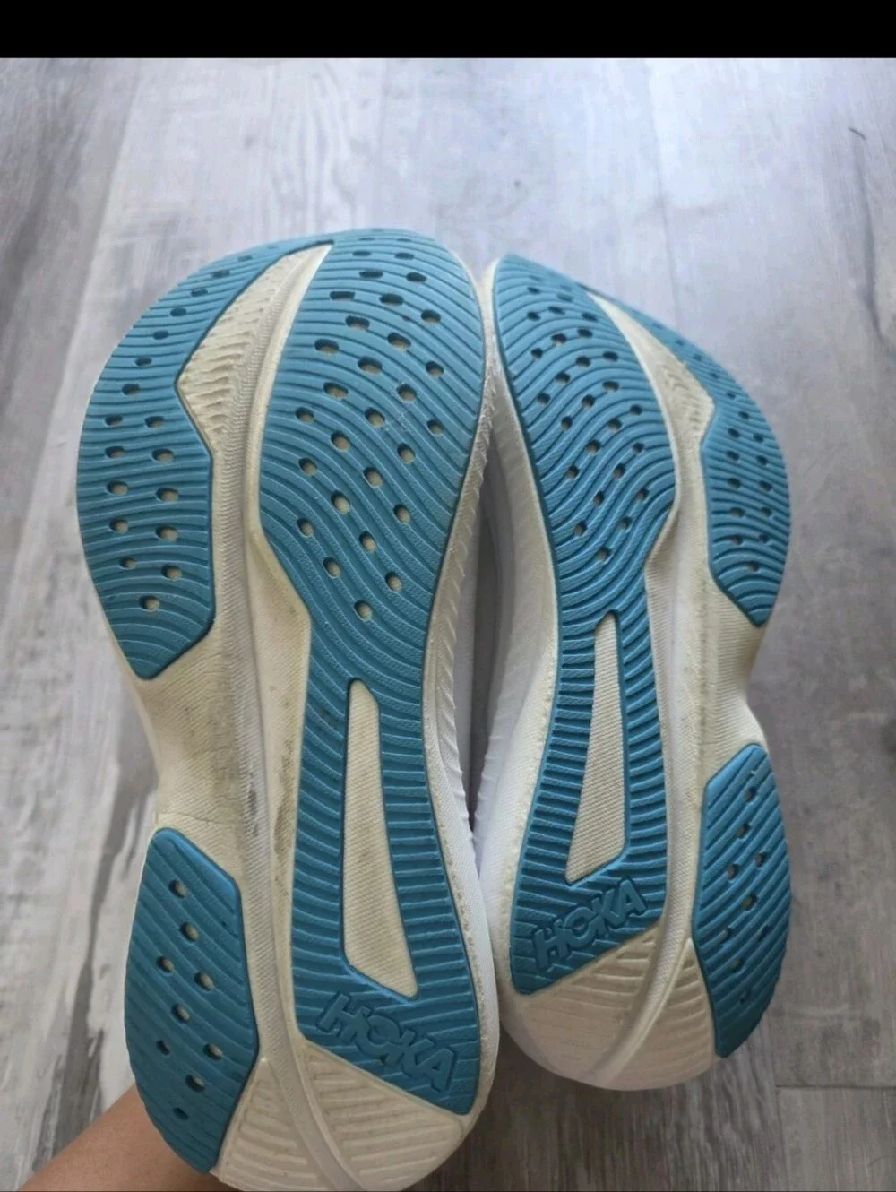 Womens Hoka One One Mach 6 running Sneaker Size 9 B